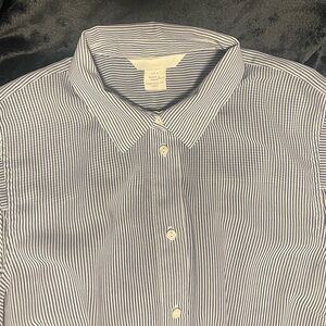 H&M Women’s Navy Blue White Striped Button Down Lightweight Sleeveless Top 4